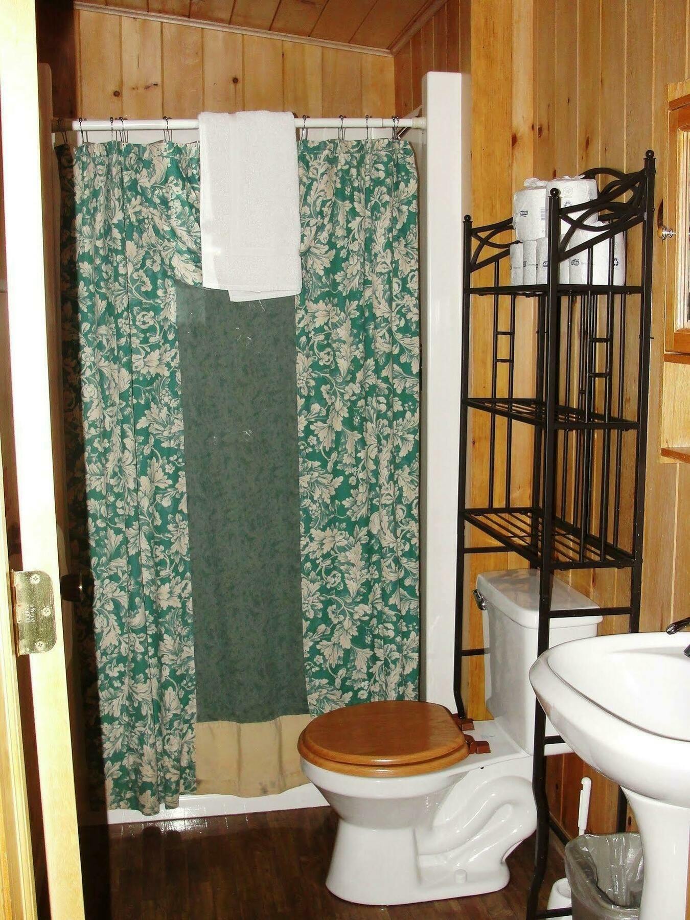 Pine Point Lodge Resort & Motel Crane Lake Luaran gambar